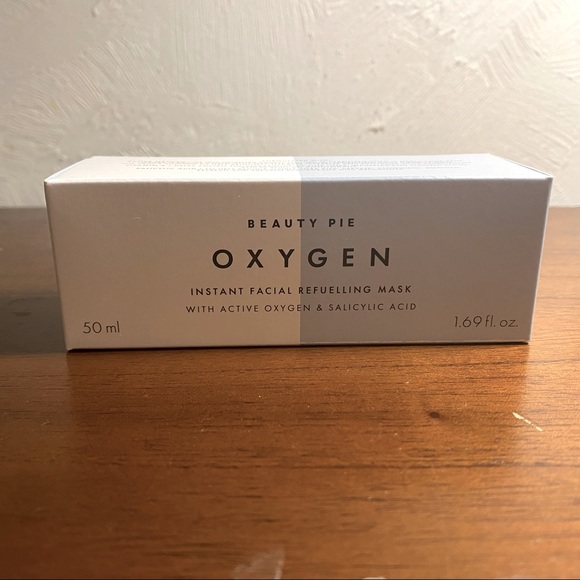 Beauty Pie Oxygen Instant Facial Refueling Mask - Picture 8 of 9